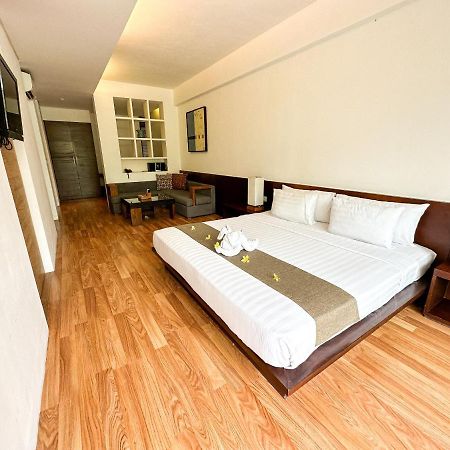 Hotel The Wangsa Benoa Nusa Dua  Esterno foto